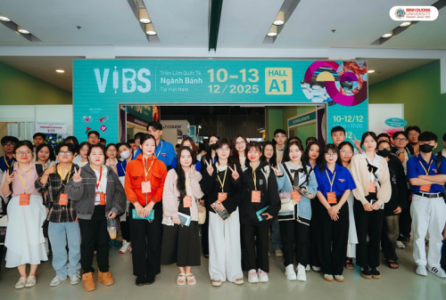 Sinh viên Khoa Công nghệ Thực phẩm (BDU) tham quan Hội chợ Triển lãm Quốc tế ngành Bánh tại TP. Hồ Chí Minh